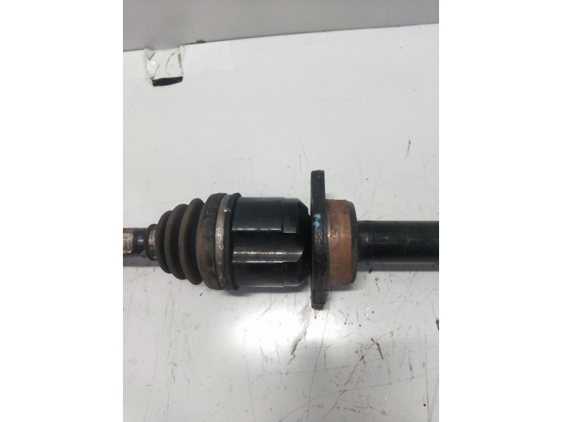 Recambio de transmision delantera derecha para toyota corolla verso (r1) 2.2 turbodiesel cat referencia OEM IAM   