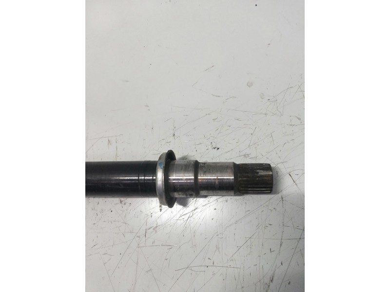 Recambio de transmision delantera derecha para toyota corolla verso (r1) 2.2 turbodiesel cat referencia OEM IAM   