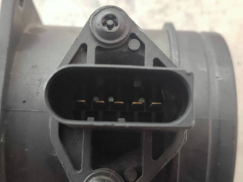 Recambio de caudalimetro para audi a3 (8p) 3.2 ambition quattro referencia OEM IAM 0280218073 07D906461 BOSCH