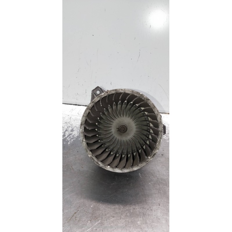 Recambio de motor calefaccion para ford transit, combi/bus 86/92 2.5 diesel referencia OEM IAM E9RF18527AA  