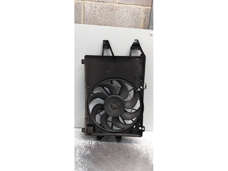 Recambio de electroventilador para ford mondeo berlina (gd) clx referencia OEM IAM 95BB8C607  