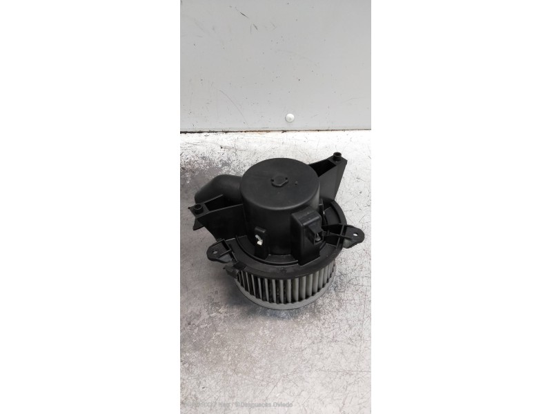 Recambio de motor calefaccion para fiat punto berlina (188) 1.2 8v active referencia OEM IAM   