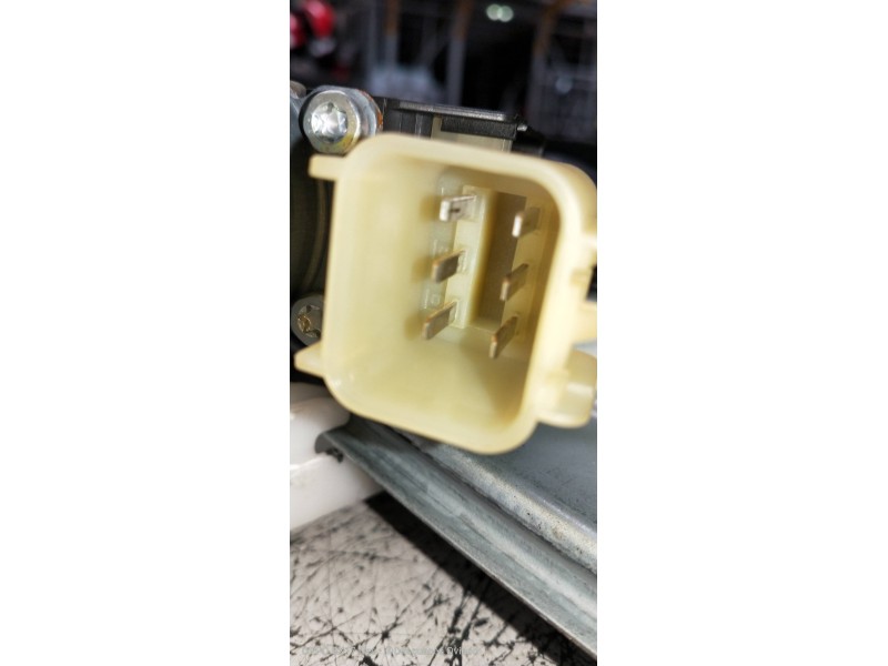 Recambio de elevalunas delantero derecho para ford kuga (cbs) titanium referencia OEM IAM   