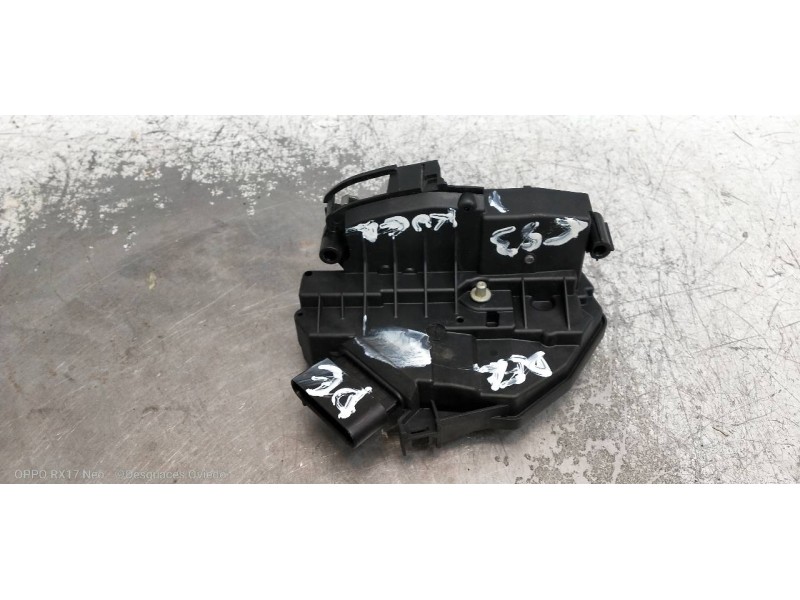 Recambio de motor cierre centralizado delantero derecho para ford kuga (cbs) titanium referencia OEM IAM BM5AA21812BG  