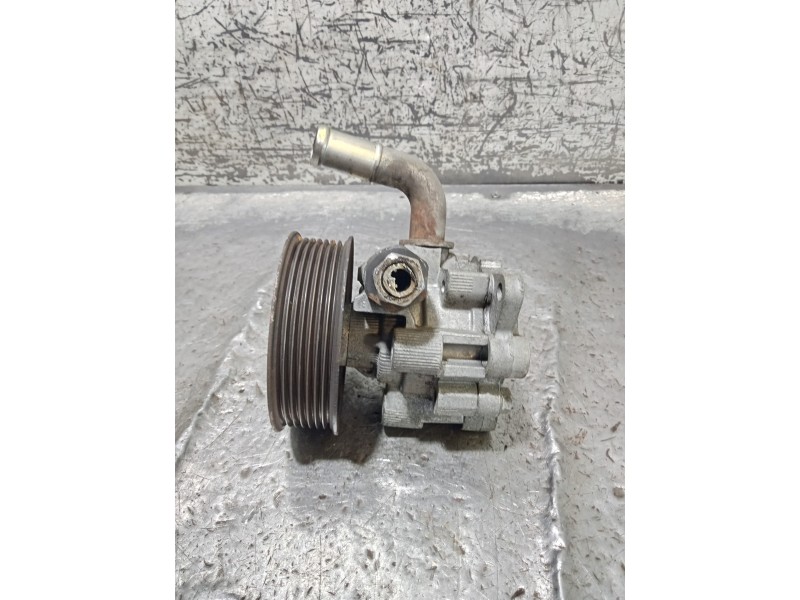 Recambio de bomba direccion para jeep gr. cherokee (wh) 3.0 crd limited referencia OEM IAM   