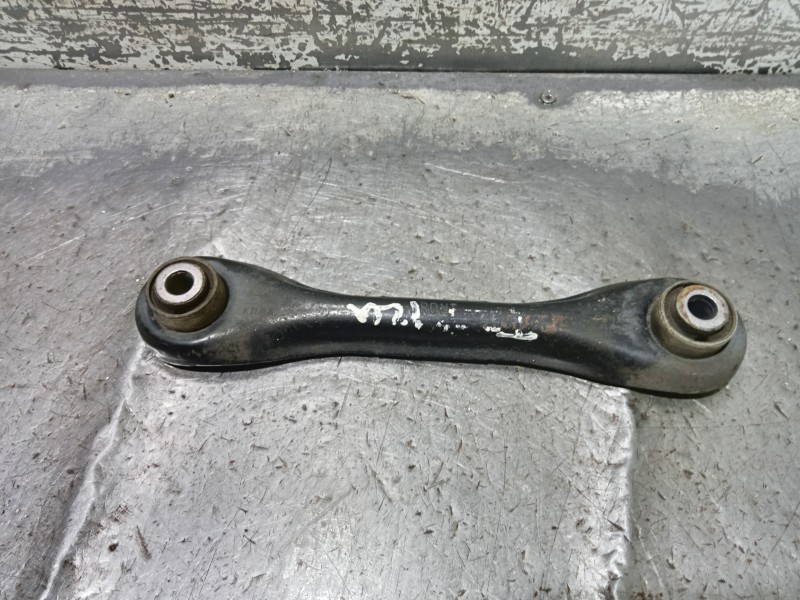 Recambio de brazo suspension superior trasero izquierdo para ford c-max trend referencia OEM IAM AV615K743BA  