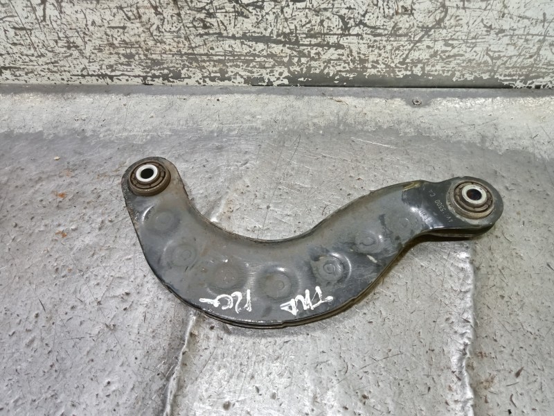 Recambio de brazo suspension superior trasero izquierdo para ford c-max trend referencia OEM IAM AV615500CA  