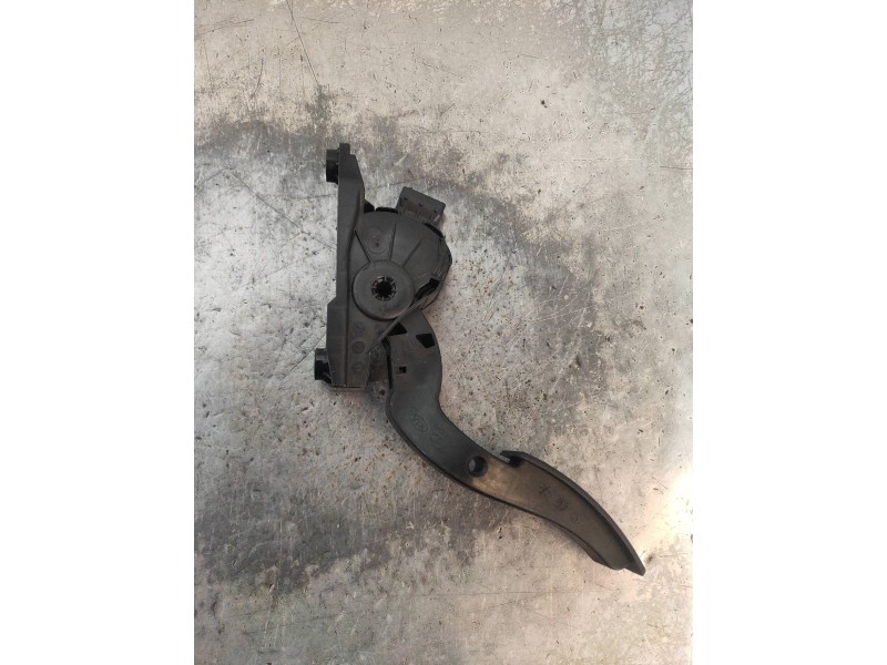 Recambio de potenciometro pedal para kia rio basic referencia OEM IAM   