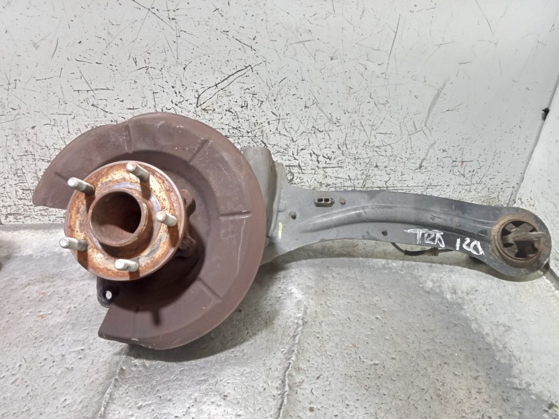 Recambio de mangueta trasera izquierda para ford c-max trend referencia OEM IAM BV615A969BE  