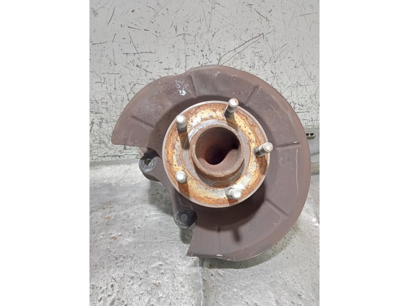 Recambio de mangueta trasera izquierda para ford c-max trend referencia OEM IAM BV615A969BE  