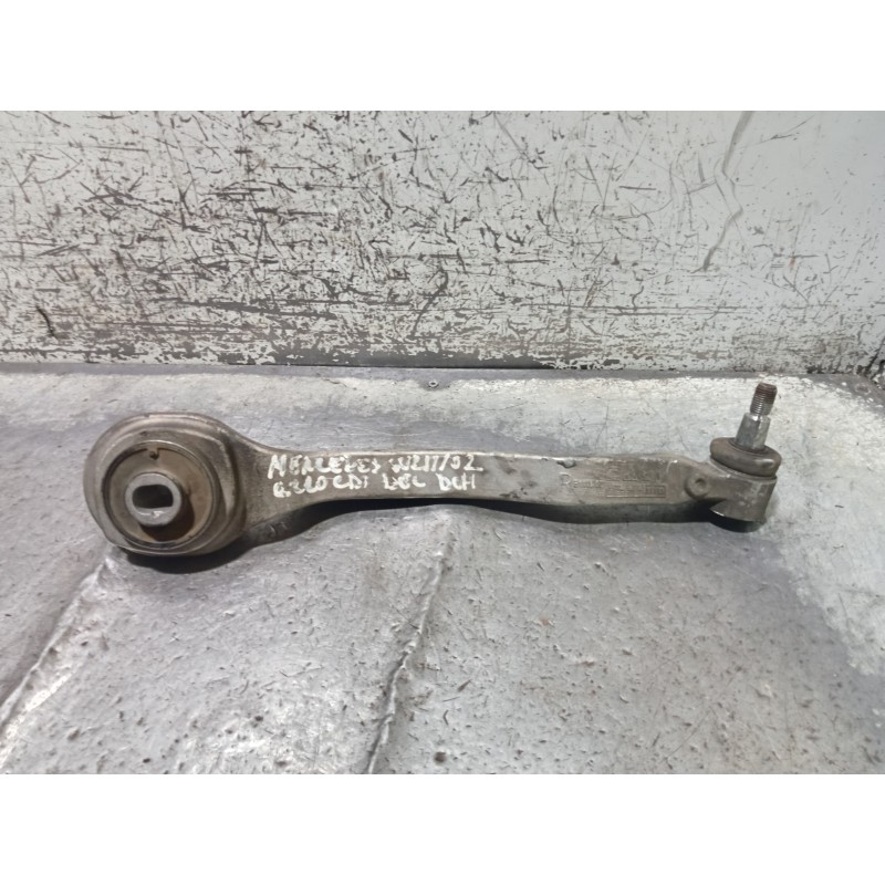 Recambio de brazo suspension inferior delantero derecho para mercedes clase e (w211) berlina e 220 cdi (211.006) referencia OEM 