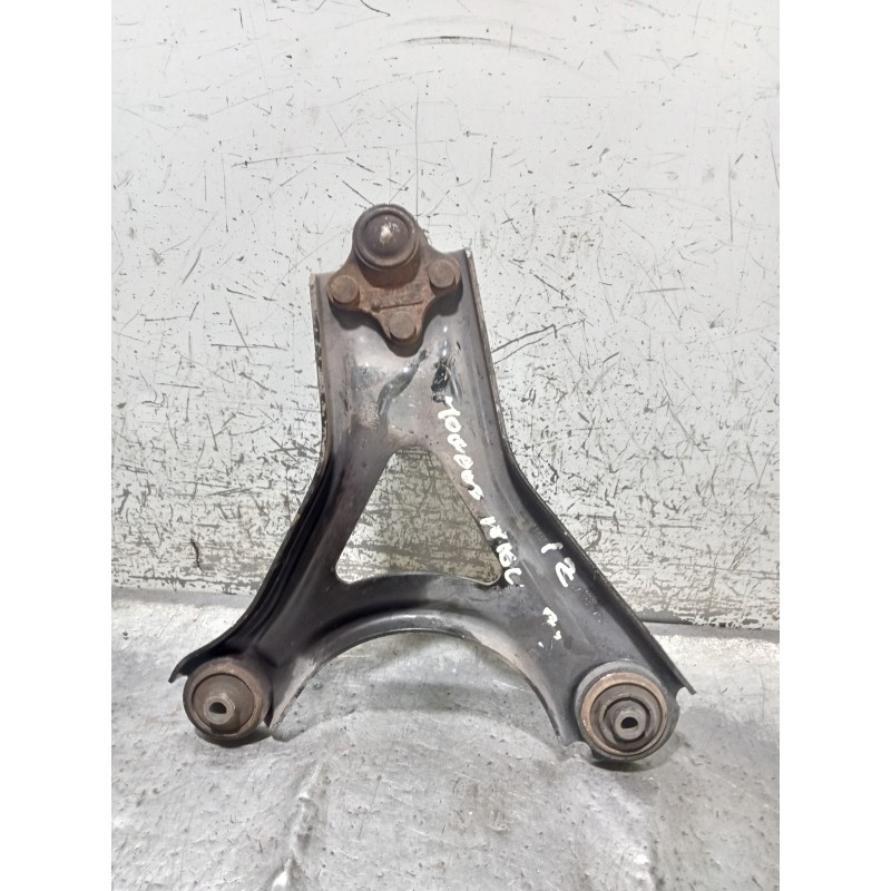 Recambio de brazo suspension inferior delantero izquierdo para ford mondeo berlina/familiar (fd) 1.8 16v cat referencia OEM IAM 