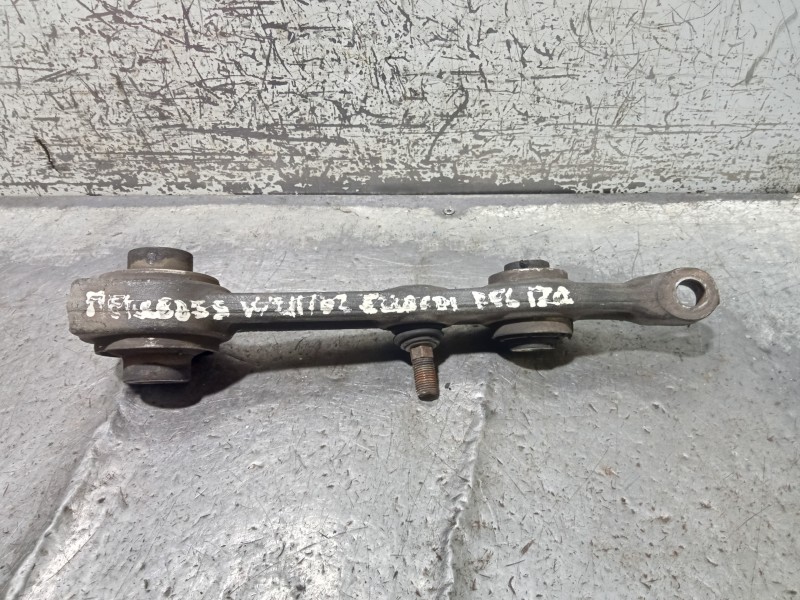 Recambio de brazo suspension inferior delantero izquierdo para mercedes clase e (w211) berlina e 220 cdi (211.006) referencia OE