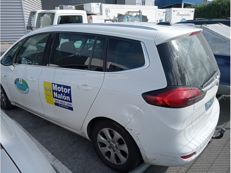 opel zafira (c) del año 2016