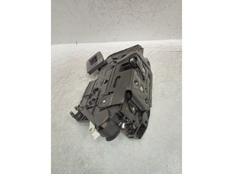 Recambio de motor cierre centralizado delantero derecho para volkswagen golf vii lim. gte referencia OEM IAM 5K1837016D  