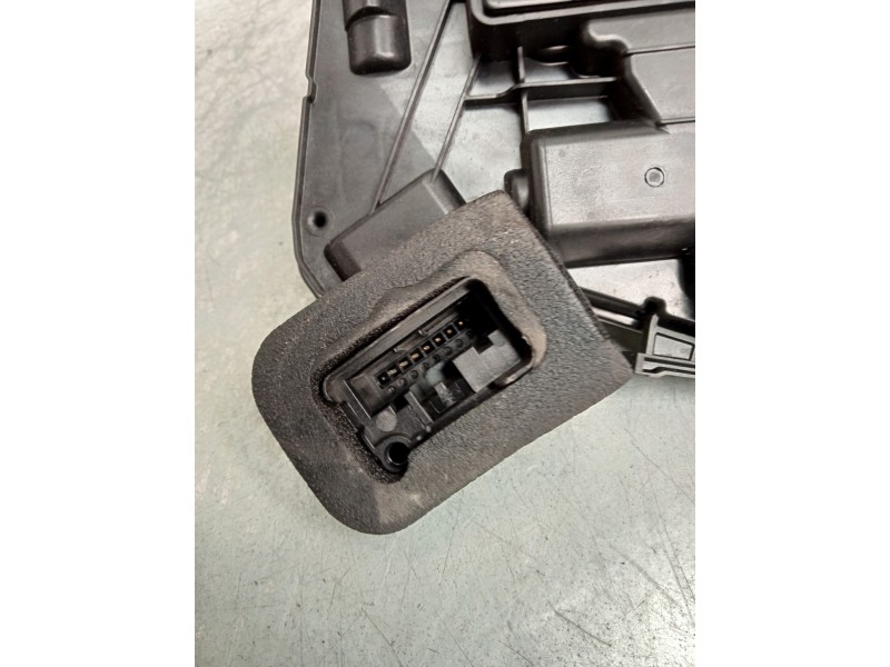 Recambio de motor cierre centralizado delantero derecho para volkswagen golf vii lim. gte referencia OEM IAM 5K1837016D  