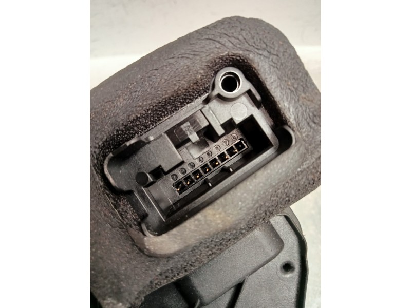 Recambio de motor cierre centralizado trasero derecho para volkswagen golf vii lim. gte referencia OEM IAM 5K4839016R  