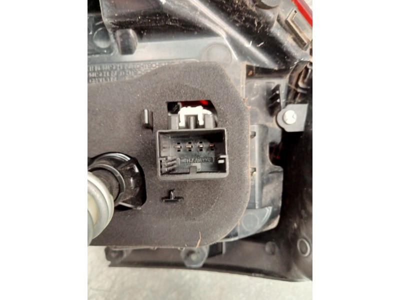 Recambio de piloto trasero derecho para volkswagen golf vii lim. gte referencia OEM IAM 5G0945208  