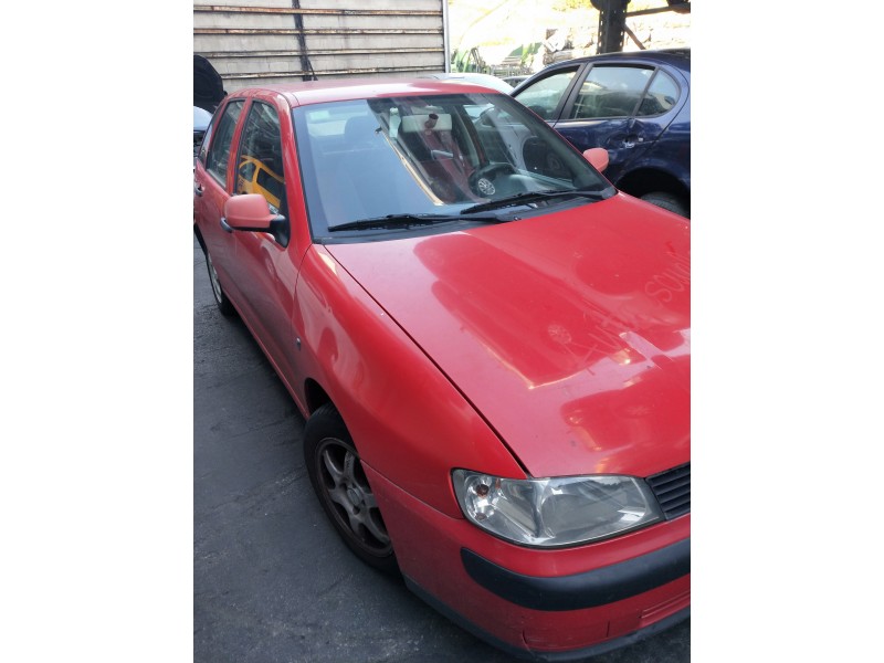 seat ibiza (6k1) del año 2001