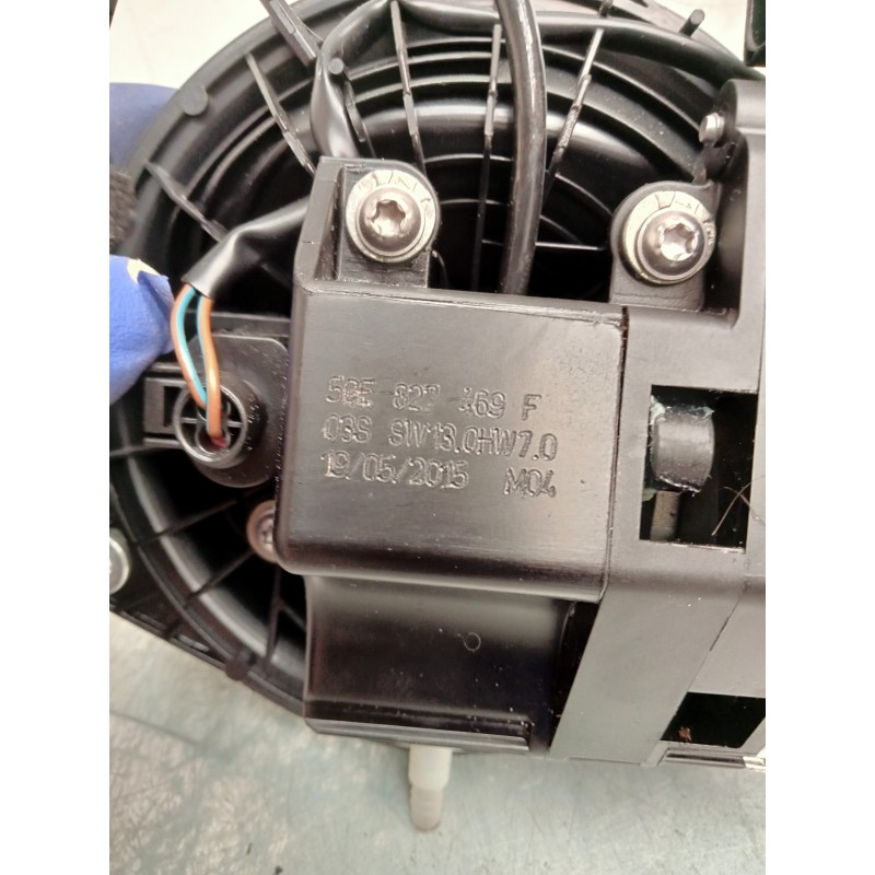 Recambio de sensor de aparcamiento para volkswagen golf vii lim. gte referencia OEM IAM 5GE827469F  MANTEA EXTERIOR