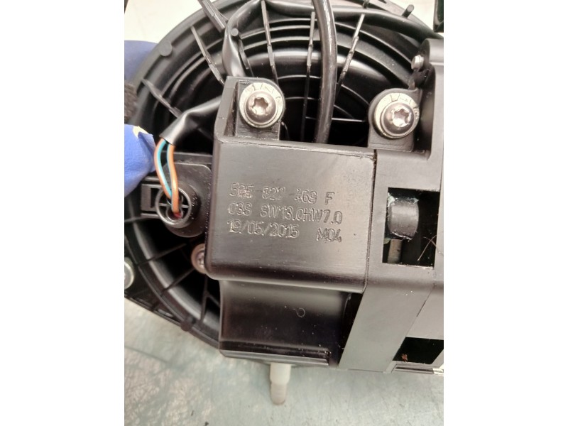 Recambio de sensor de aparcamiento para volkswagen golf vii lim. gte referencia OEM IAM 5GE827469F  MANTEA EXTERIOR