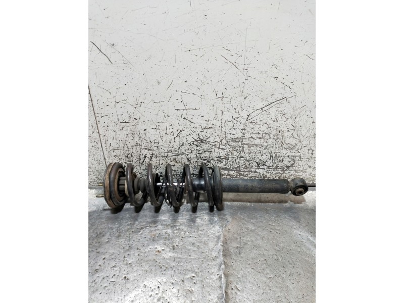 Recambio de amortiguador trasero izquierdo para nissan maxima qx (a32) 2,0 se (1997) referencia OEM IAM   
