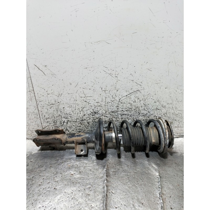 Recambio de amortiguador delantero izquierdo para suzuki grand vitara jb (jt) 1.9 ddis jx (3-ptas.) referencia OEM IAM   