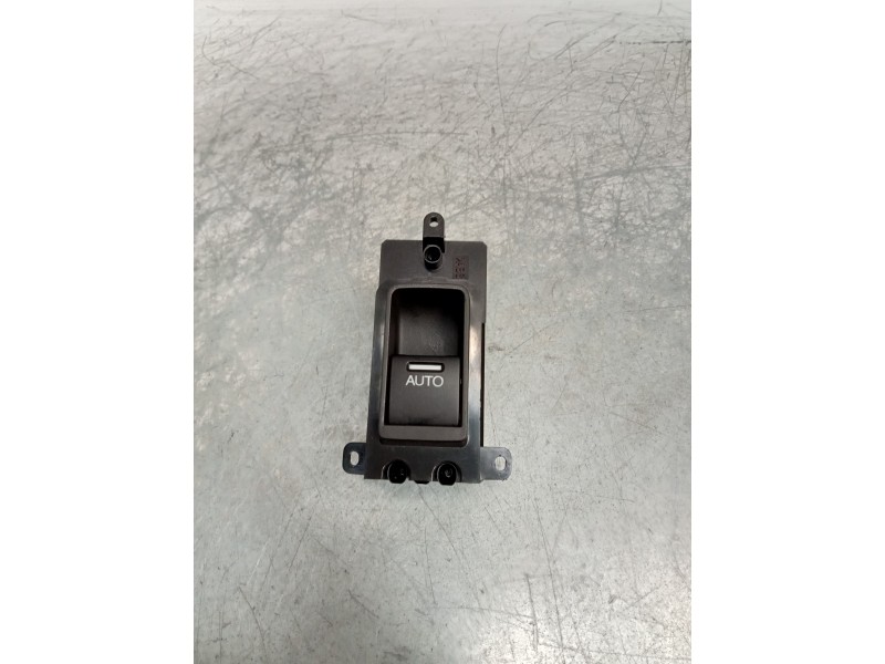 Recambio de mando elevalunas trasero izquierdo para honda accord tourer (cw) 2.2 dtec cat referencia OEM IAM 35780TL4E01M1  