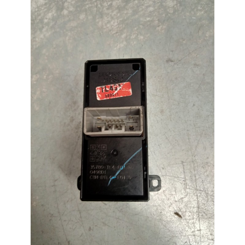 Recambio de mando elevalunas trasero izquierdo para honda accord tourer (cw) 2.2 dtec cat referencia OEM IAM 35780TL4E01M1  