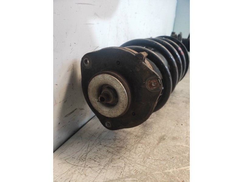 Recambio de amortiguador delantero izquierdo para volkswagen golf v berlina (1k1) highline 4motion referencia OEM IAM 1T0413031D