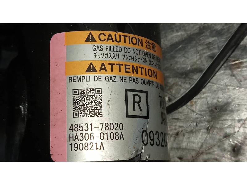 Recambio de amortiguador trasero derecho para lexus nx 300h 4wd referencia OEM IAM 4853178020  