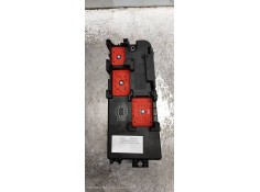 Recambio de caja reles / fusibles para opel vectra c berlina 2.2 16v dti cat (y 22 dtr / l50) referencia OEM IAM 13112918 519038 2