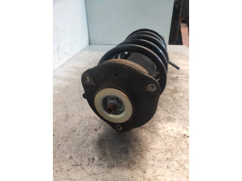 Recambio de amortiguador delantero derecho para volkswagen golf v berlina (1k1) highline 4motion referencia OEM IAM 1T0413031DS 