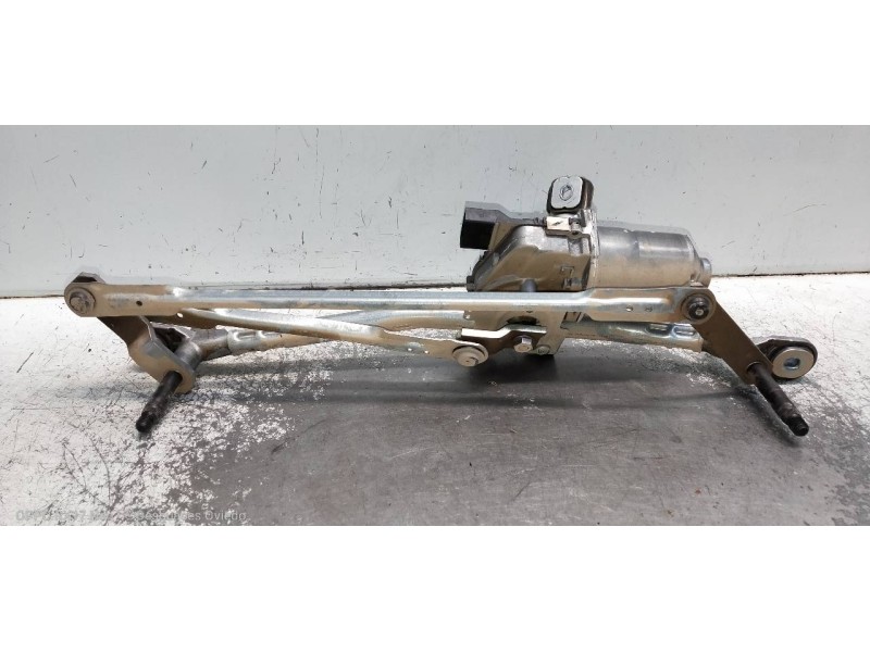 Recambio de motor limpia delantero para bmw serie x1 (f48) sdrive18d referencia OEM IAM 0390243671 3397022078 735065710