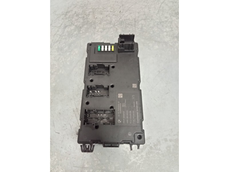 Recambio de caja reles / fusibles para bmw serie 4 coupe (f32) 435d xdrive referencia OEM IAM 613593745001 A2C3045042000 