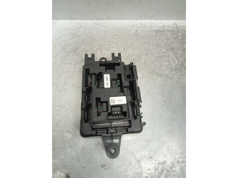 Recambio de caja reles / fusibles para bmw serie 4 coupe (f32) 435d xdrive referencia OEM IAM 6114V8933788002  
