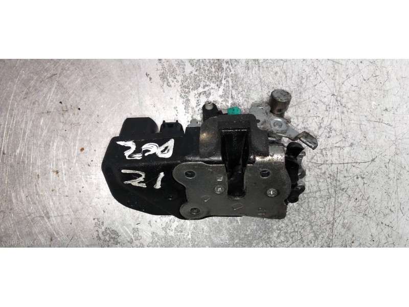 Recambio de motor cierre centralizado delantero izquierdo para jeep gr. cherokee (wh) 3.0 crd limited referencia OEM IAM   