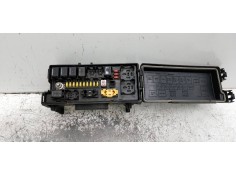 Recambio de caja reles / fusibles para jeep gr. cherokee (wh) 3.0 crd limited referencia OEM IAM   