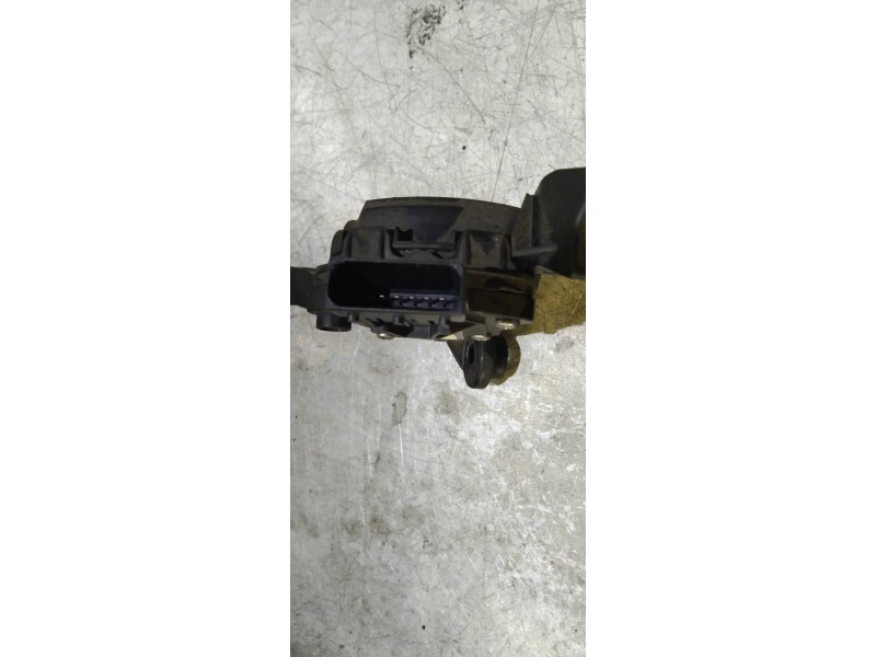 Recambio de potenciometro pedal para kia cee´d 1.6 gdi cat referencia OEM IAM A10032700A6100  