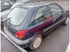 ford fiesta berlina (dx) del año 2000 2