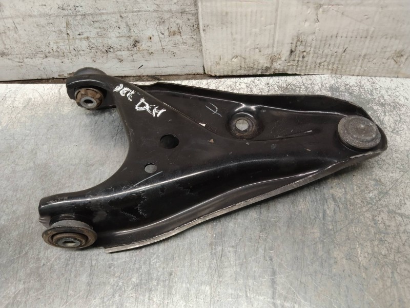 Recambio de brazo suspension inferior delantero derecho para dacia sandero comfort referencia OEM IAM 545006623R  