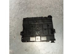 Recambio de caja reles / fusibles para peugeot 5008 confort referencia OEM IAM 9667044980   2