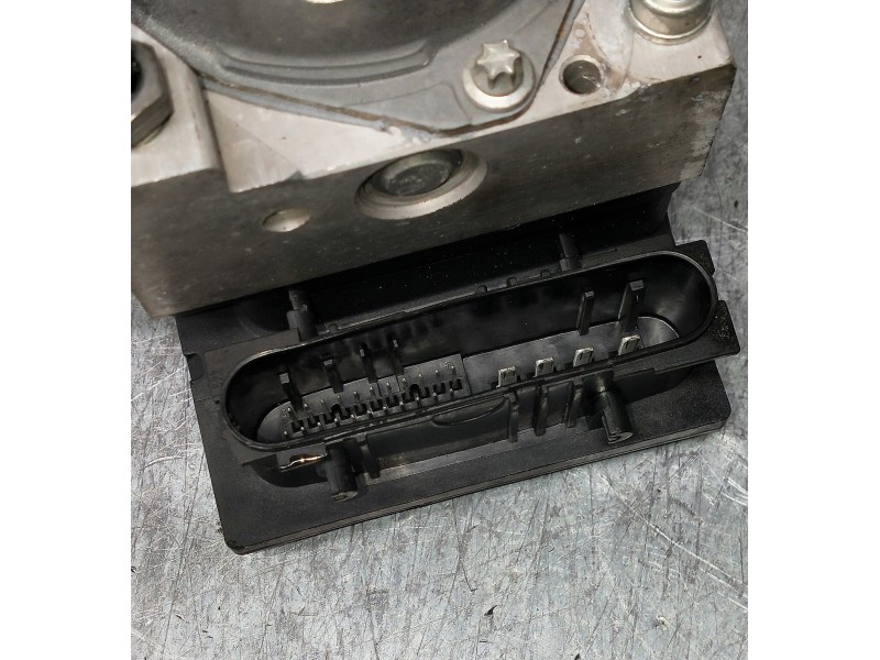 Recambio de abs para citroen c4 berlina collection referencia OEM IAM 0265231486 9649988280 9657352780 0265800395