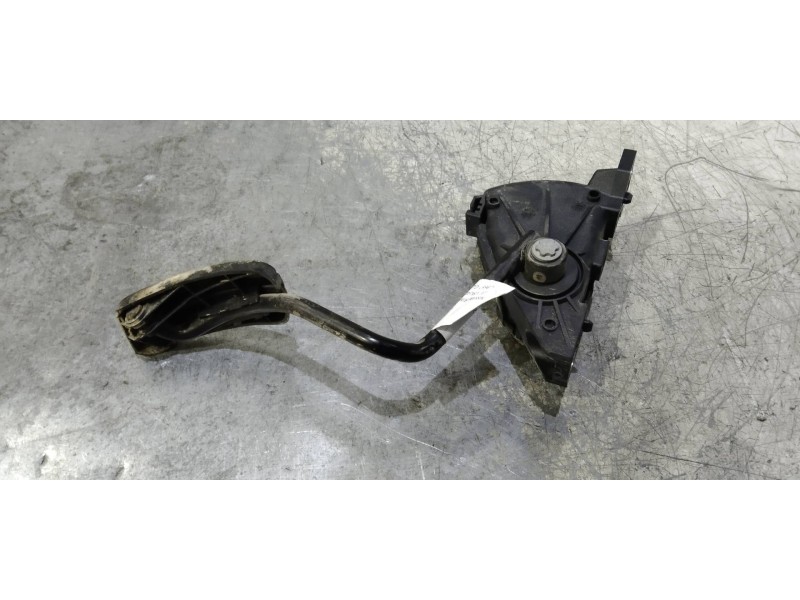 Recambio de potenciometro pedal para nissan primastar (x..) kombi l1h1 2.7t (6 sitze) referencia OEM IAM 7700313060 6PV00811914 