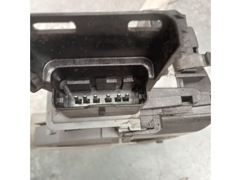 Recambio de motor cierre centralizado trasero izquierdo para peugeot 5008 confort referencia OEM IAM   