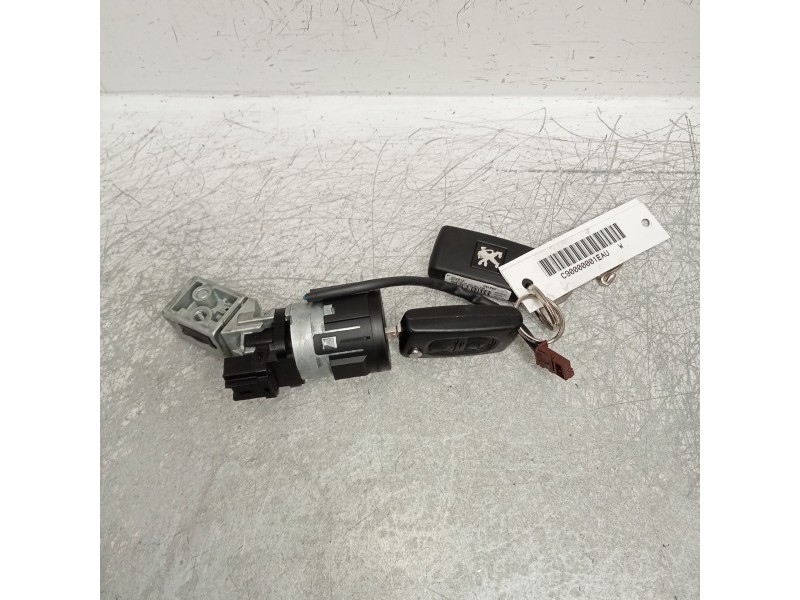 Recambio de conmutador de arranque para peugeot 5008 confort referencia OEM IAM   