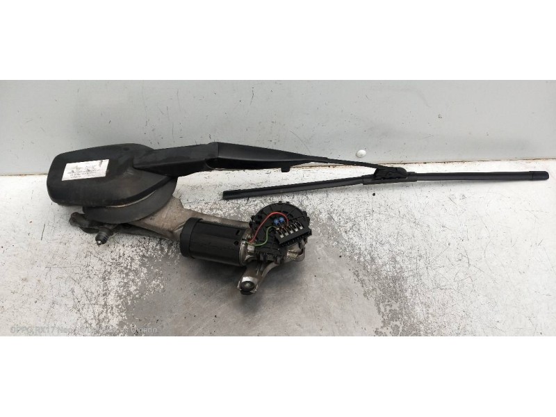 Recambio de motor limpia delantero para mercedes clase e (w210) berlina diesel 2.2 cdi cat referencia OEM IAM 0390241420  