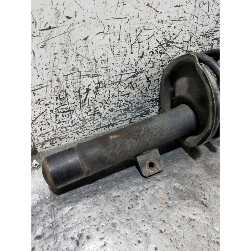 Recambio de amortiguador delantero derecho para citroen xsara berlina 1.6 lx referencia OEM IAM   