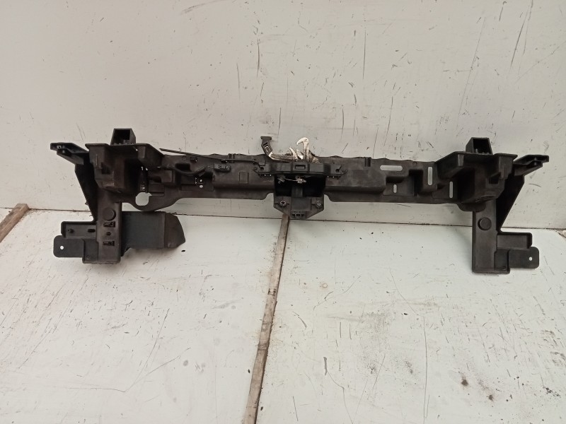 Recambio de panel frontal para peugeot 5008 confort referencia OEM IAM 9672379580  SUPERIOR