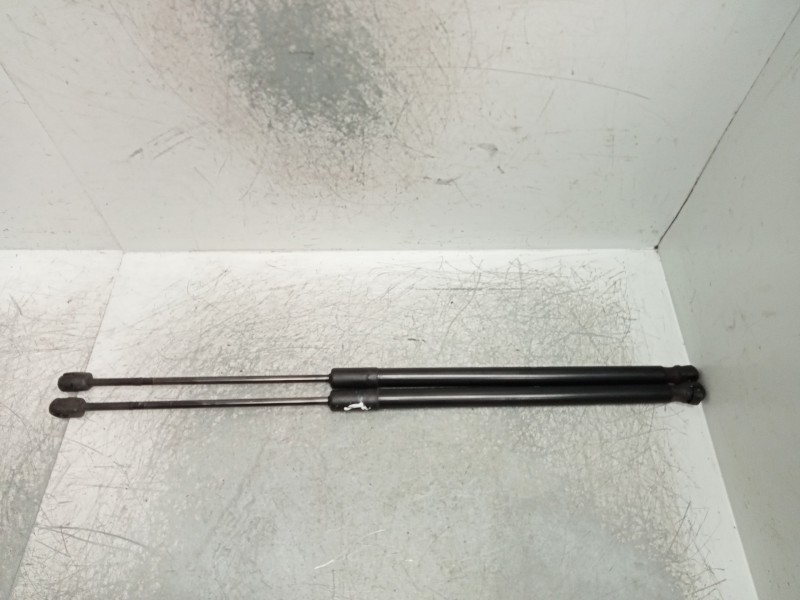 Recambio de amortiguadores maletero / porton para peugeot 5008 confort referencia OEM IAM 9683738180  